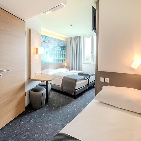 B&B Hotel Offenburg-Hbf 外观 照片