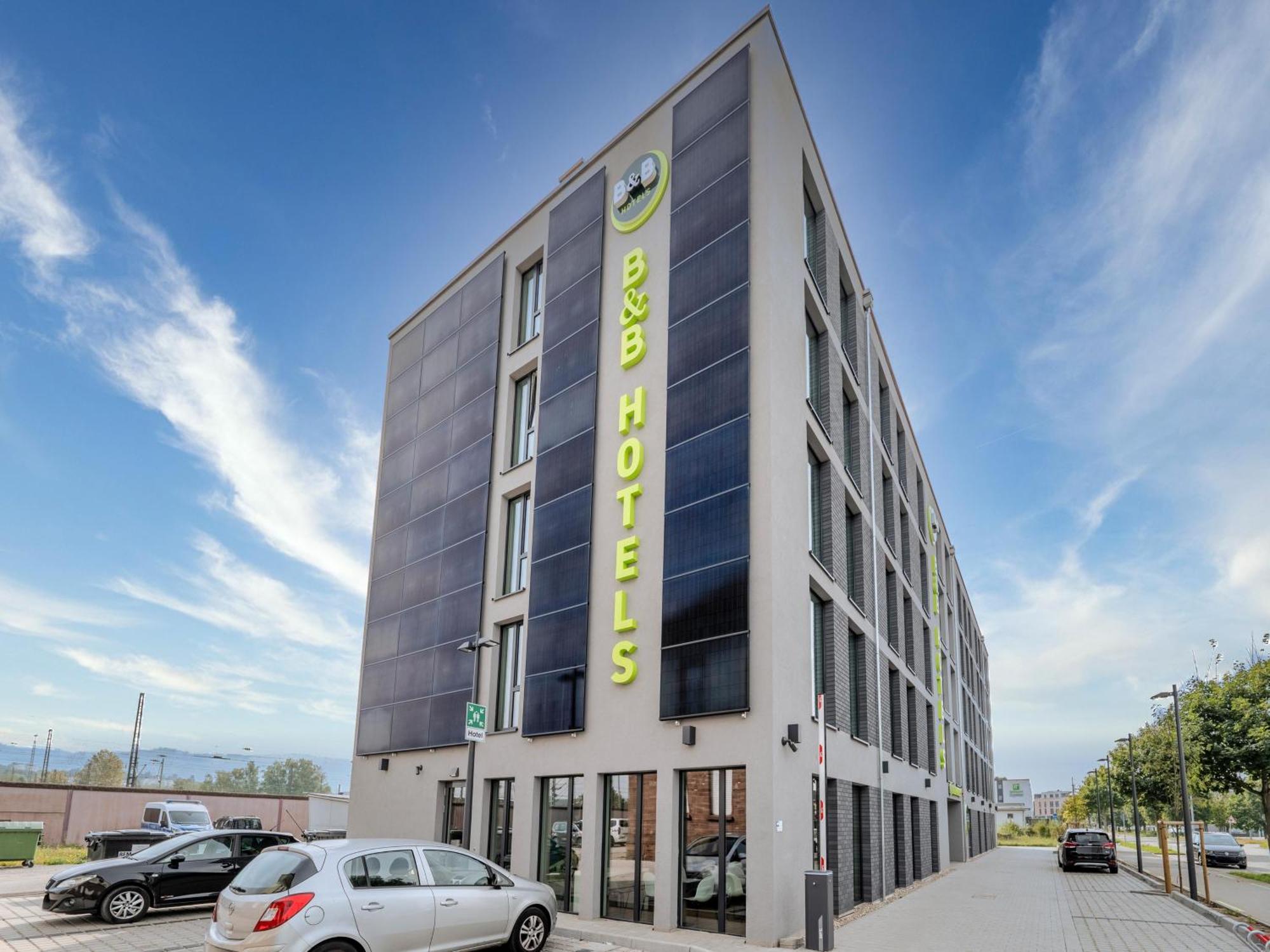 B&B Hotel Offenburg-Hbf 外观 照片